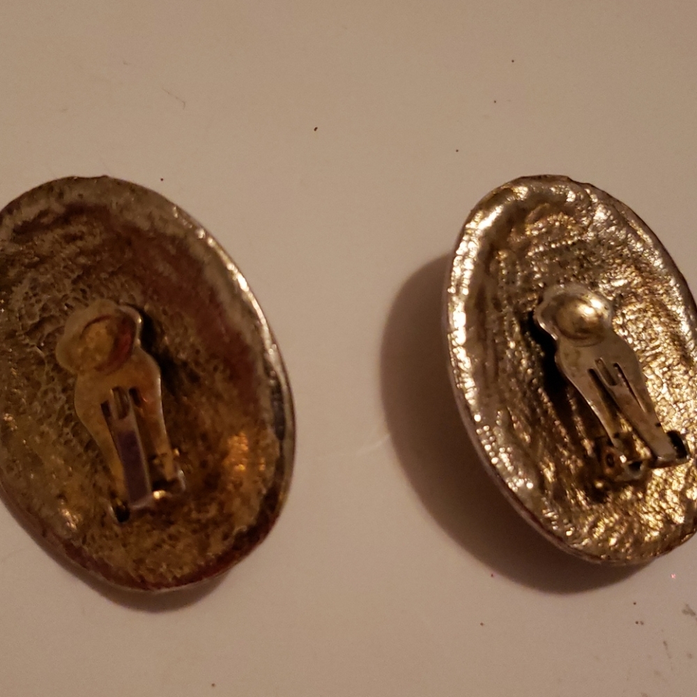 Vintage caramel golden clip earrings - Picture 2 of 2